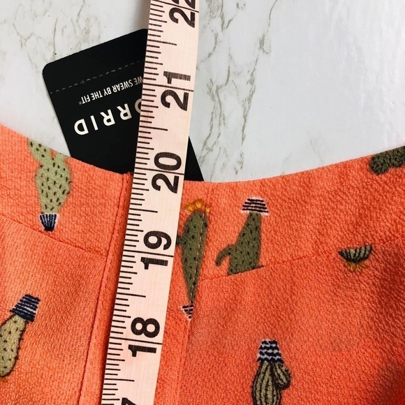 NWT Torrid Cactus Print Ruffled Tank Top - Picture 9 of 10